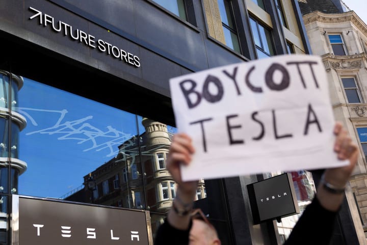 Elon Musk Leaves Trump Role: What's Next for Tesla and SpaceX?